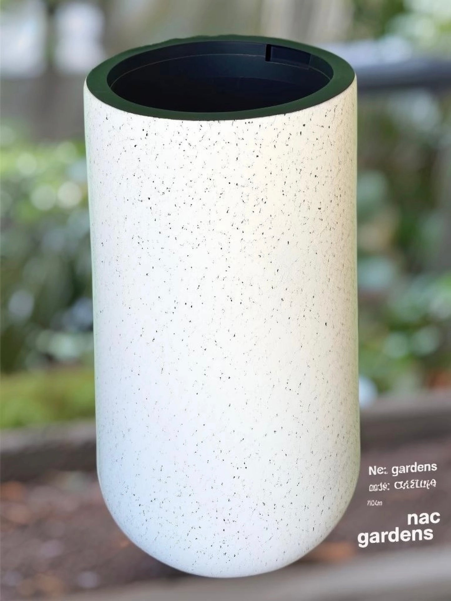 Modern Fibreglass Indoor & Outdoor Pot - Speckled – 70cm Tall | Lightweight Designer Planter